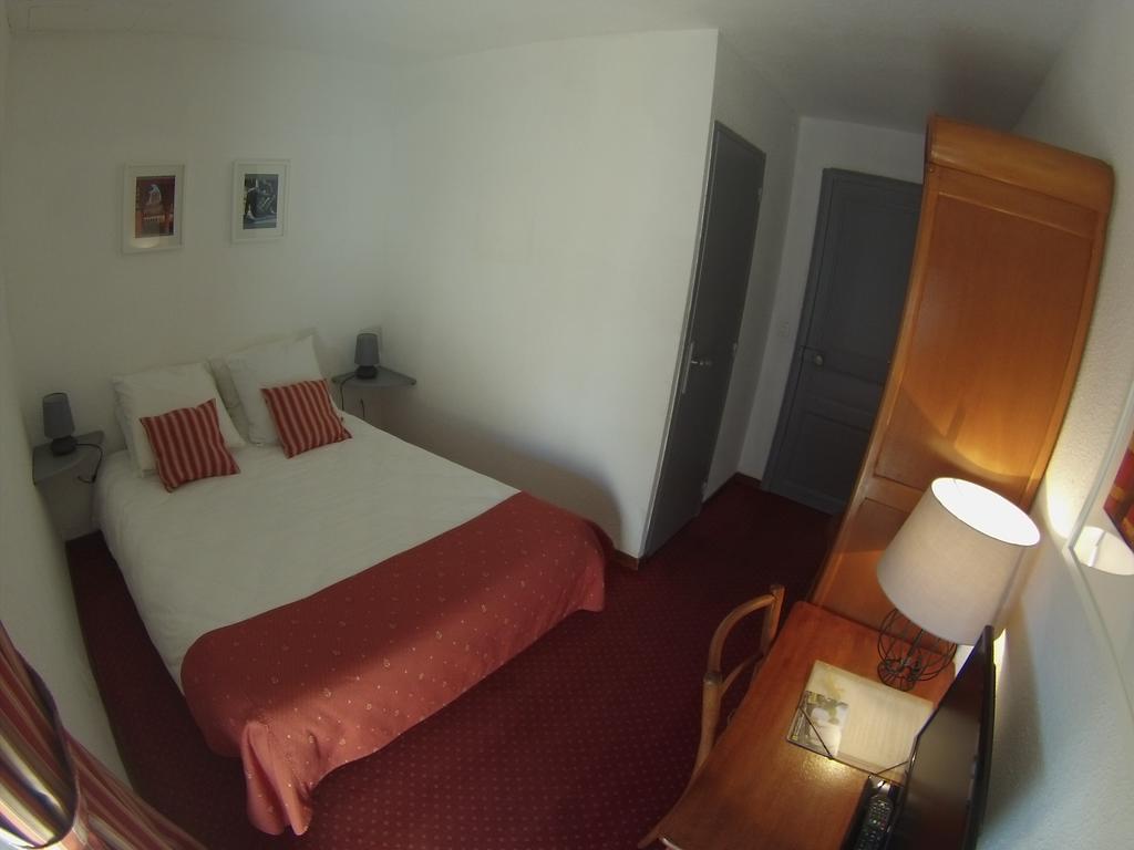 L'Auberge Catalane Latour-de-Carol Habitación foto